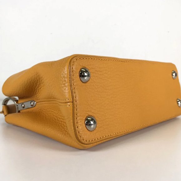 Louis Vuitton Capucines BB - Picture 3 of 5